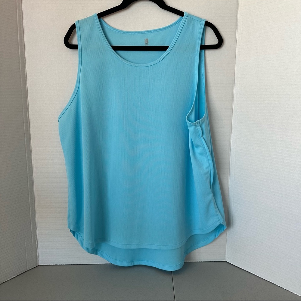 Ideology woman’s dryfit performance tank top NWOT